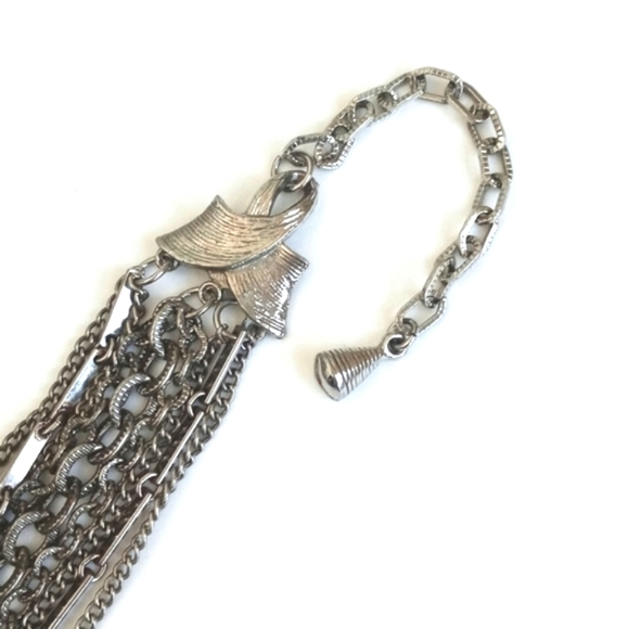 Multi String Choker Style Bronze / Aged Brass Vintage Necklace (17” Length) - Picture 5 of 16